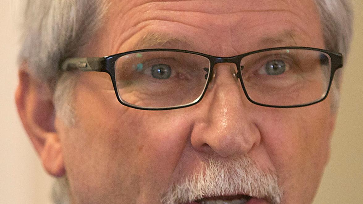 Clodfelter trailing in reelection bid; Voters back Gowan's return to Legislature